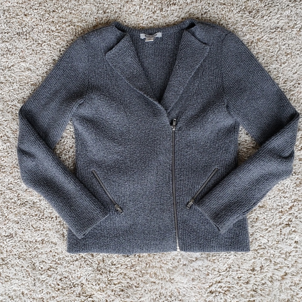 Gray zip up sweater